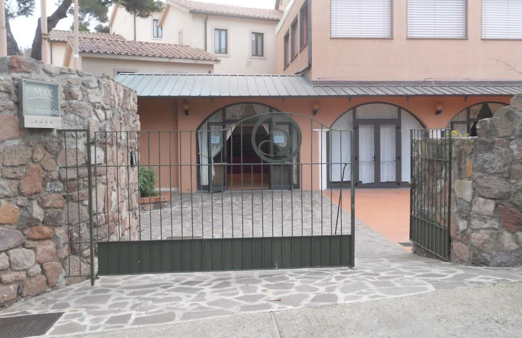 Resort La Mandola Italy