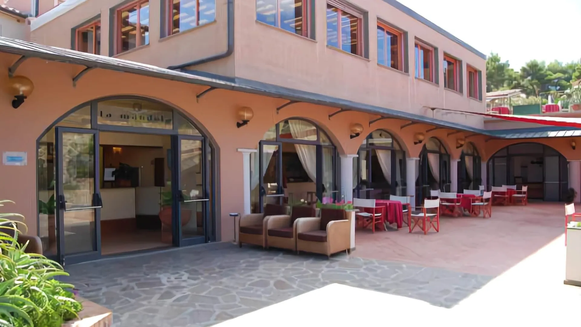 Resort La Mandola Capraia